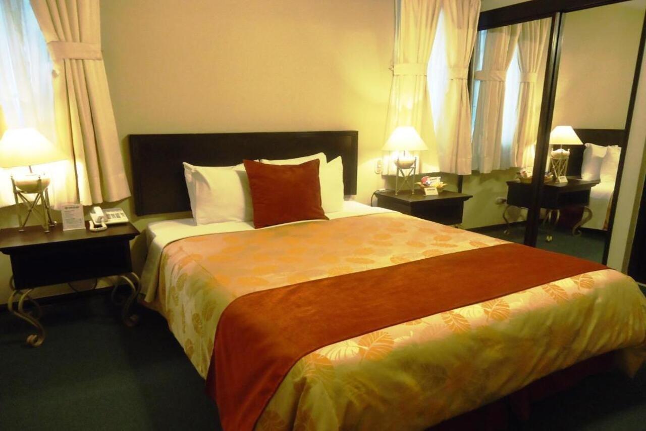 Leon De Oro Inn&Suites Lima Buitenkant foto