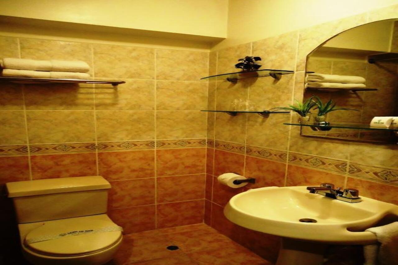 Leon De Oro Inn&Suites Lima Buitenkant foto